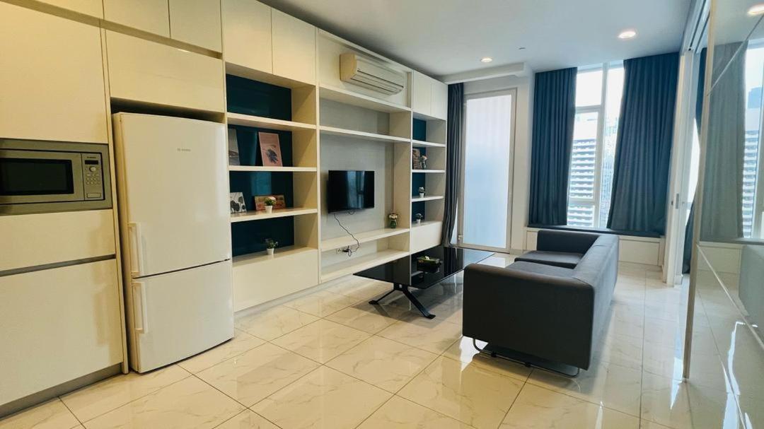 Platinum Face Klcc At Luxury