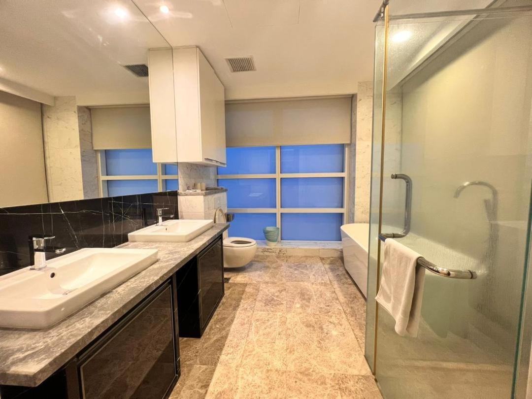 Platinum Face Klcc At Luxury Apartment